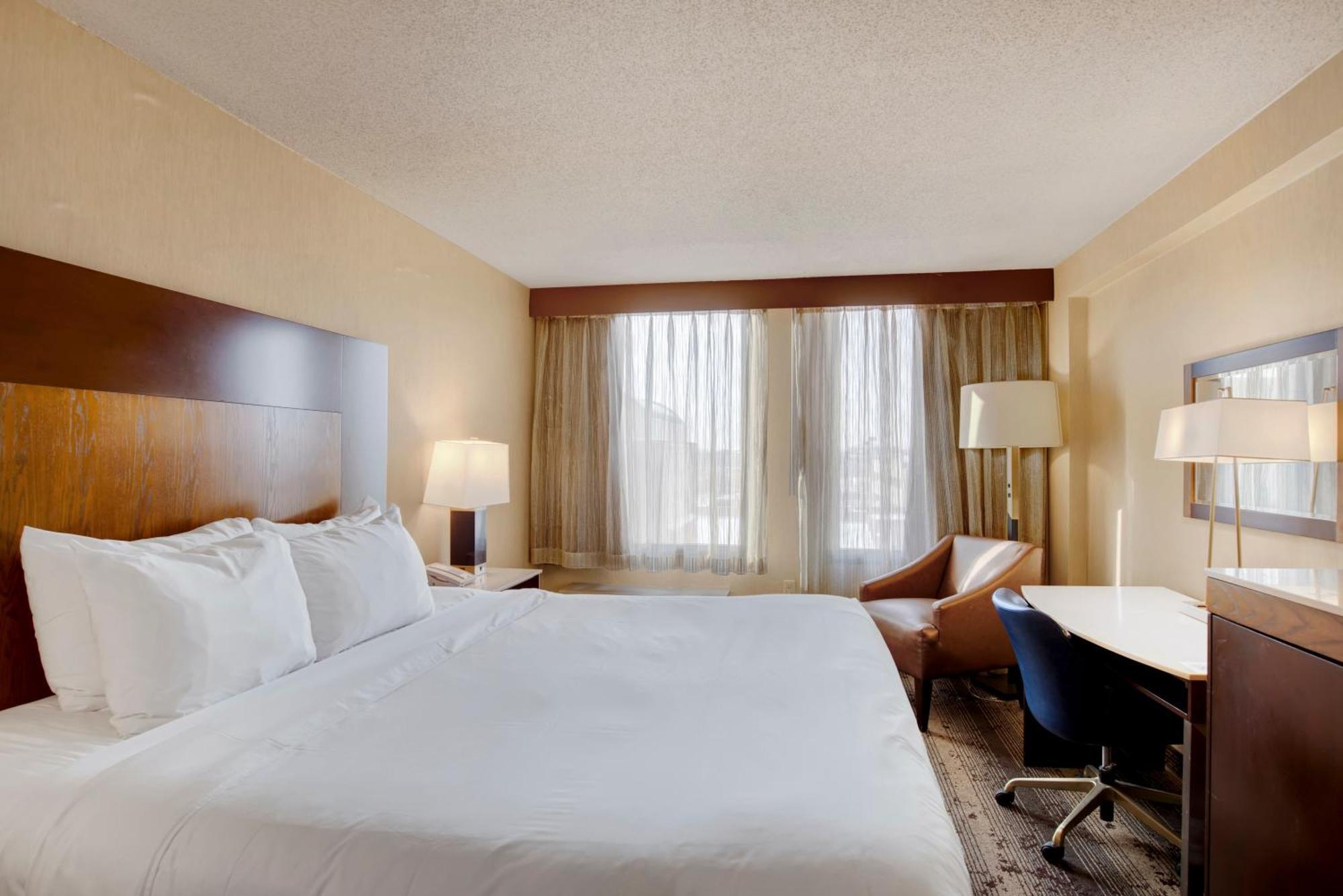 Standard Queen Room,1642964243:JPEG